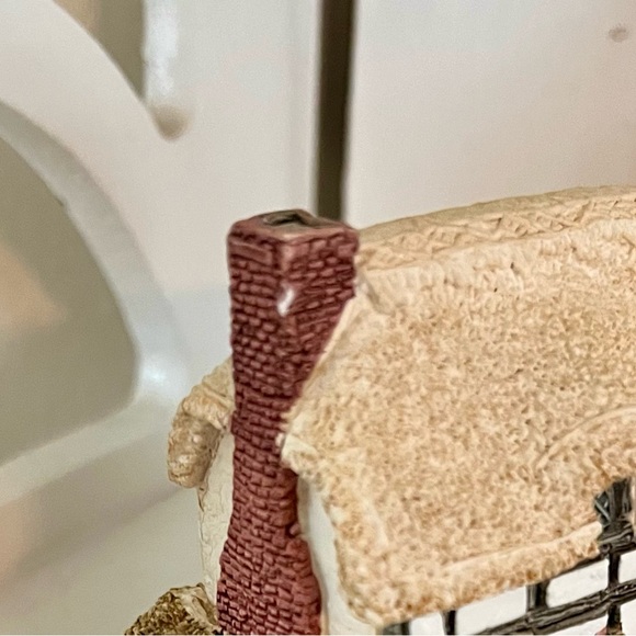 Vintage Lilliput Lane Riverview handmade 1991(?) - Picture 3 of 6